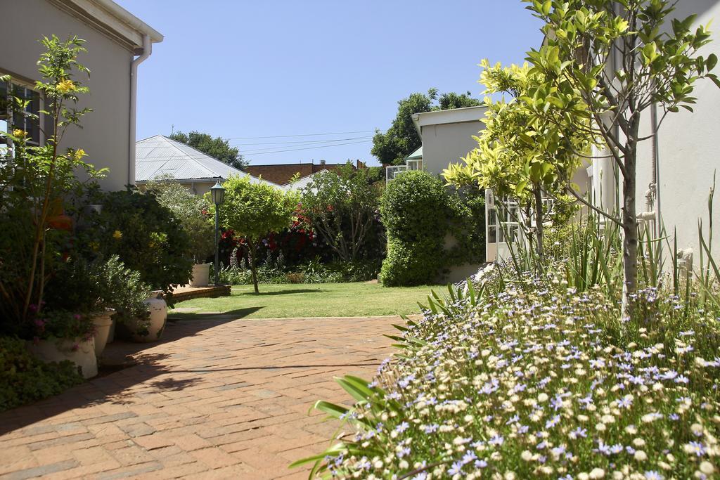 Melville Manor Guest House Johannesburg Buitenkant foto