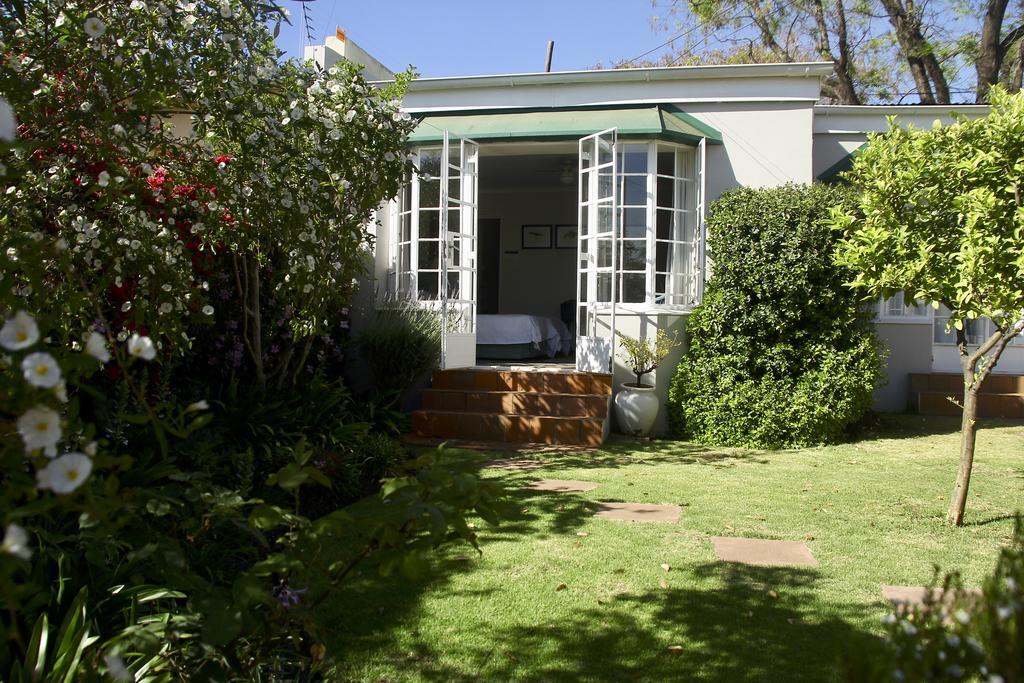 Melville Manor Guest House Johannesburg Buitenkant foto